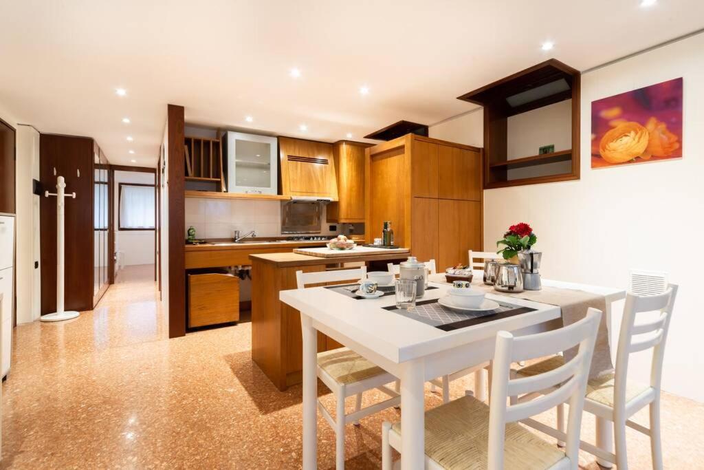 The Zen House Apartment Венеция Экстерьер фото